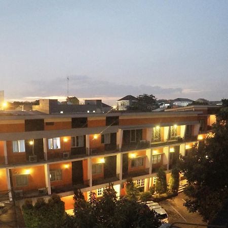 Hotel Grand Orri Susukan Bagian luar foto