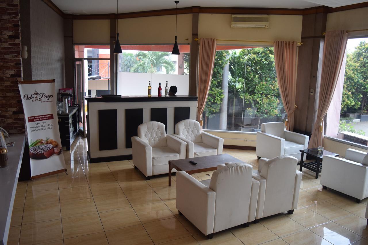 Hotel Grand Orri Susukan Bagian luar foto